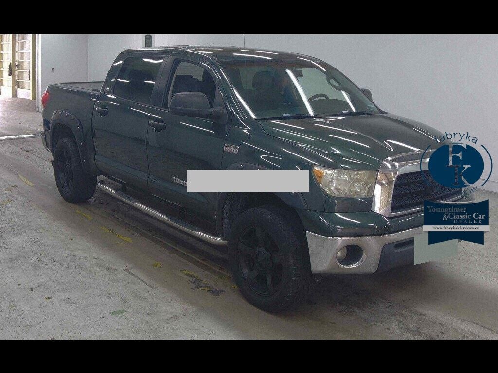 AMERICA TOYOTA TUNDRA 4D  CREWMAX SR5