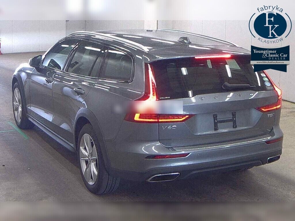 VOLVO V60 4WD  CROSS COUNTRY T5 AWD