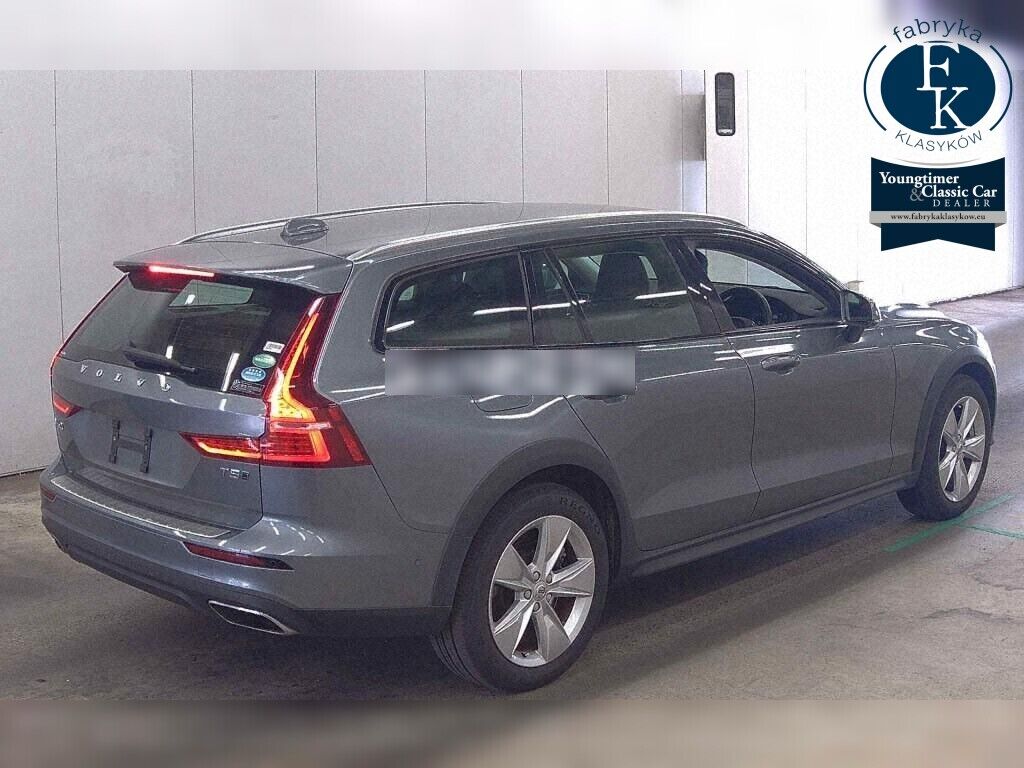 VOLVO V60 4WD  CROSS COUNTRY T5 AWD
