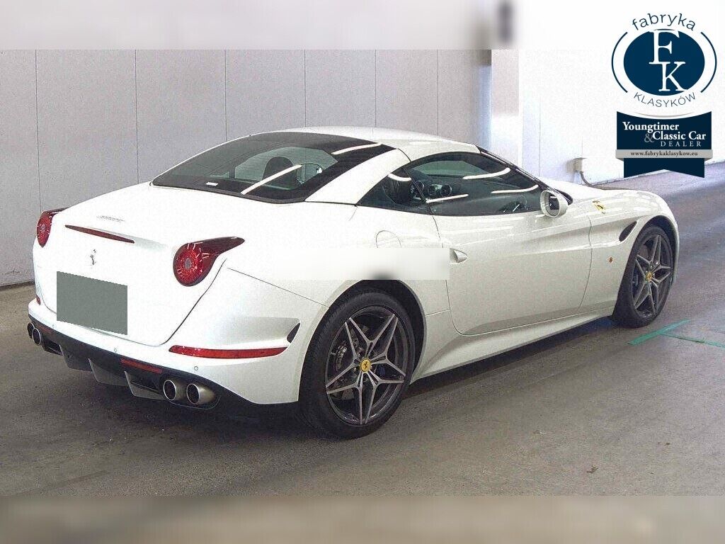 FERRARI CALIFORNIA T