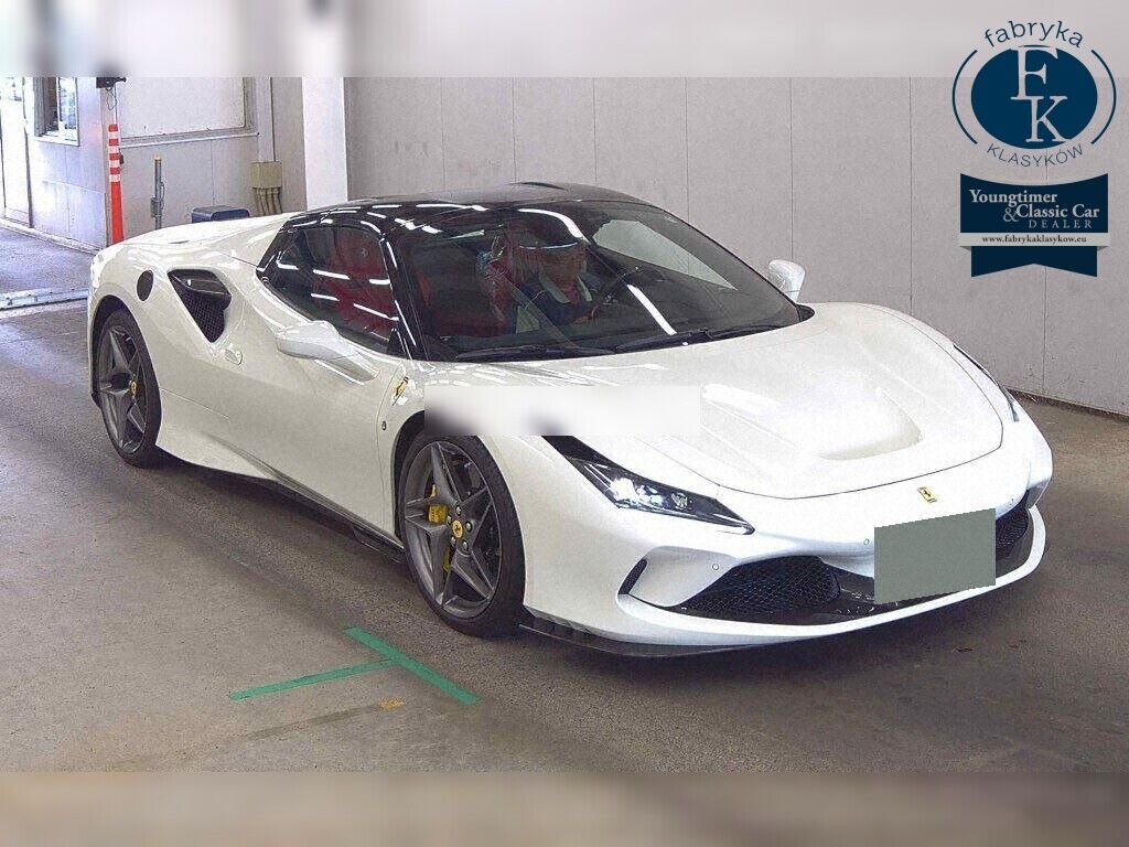 FERRARI F8 SPIDER