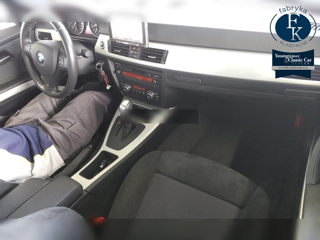 BMW 3 SERIES 4D  323I M-SPORT PACKAGE