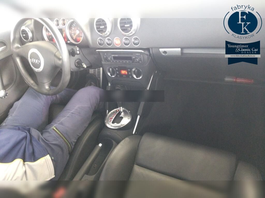 AUDI TT COUPE 4WD