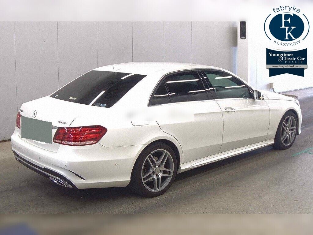 MERCEDES BENZ E-CLASS 4D 4WD  E300 4MATIC AVANTGARDE AMG SPORTS P