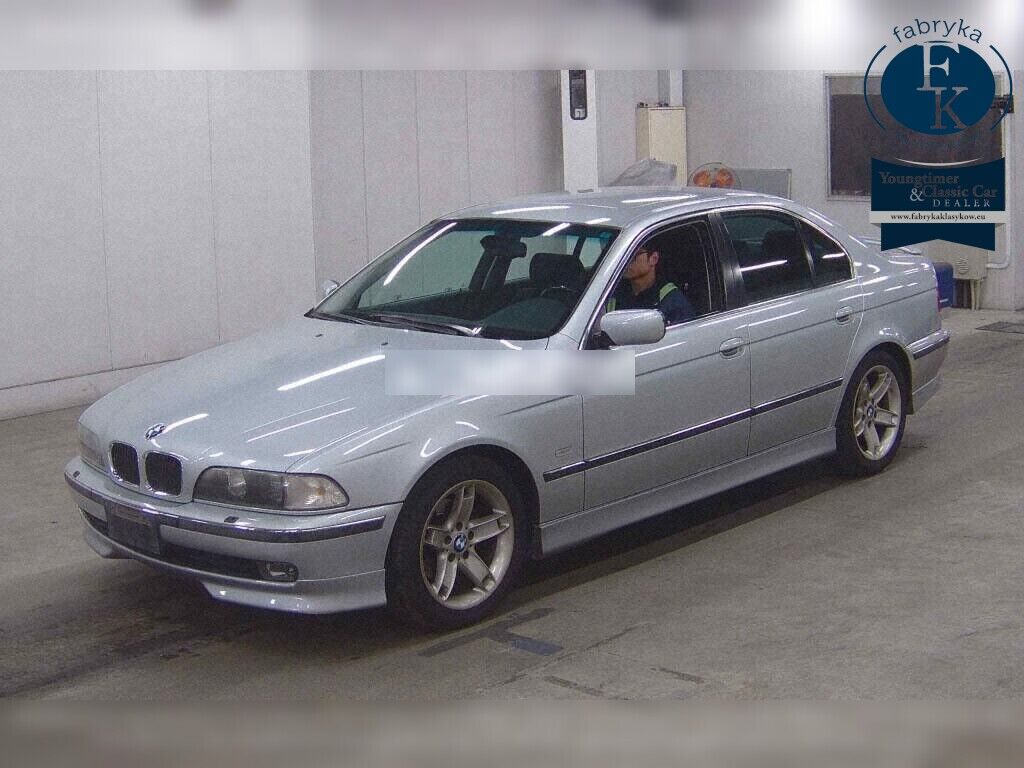 BMW 5 SERIES 4D  528I