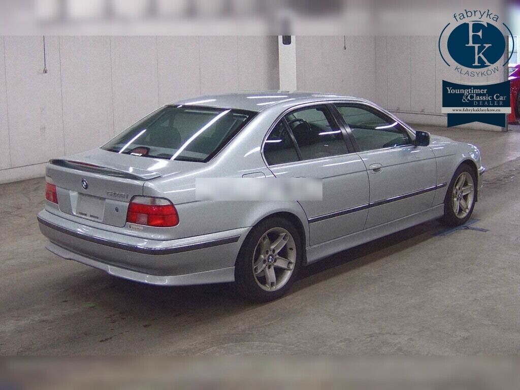 BMW 5 SERIES 4D  528I