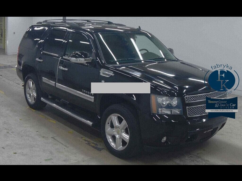 CHEVROLET TAHOE 5D 4WD  LT