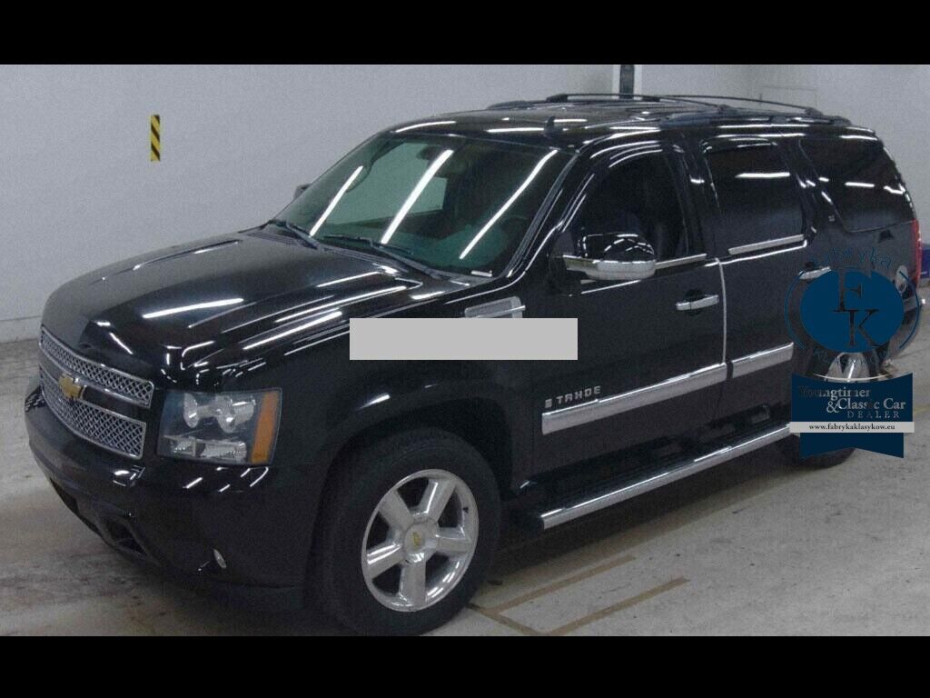 CHEVROLET TAHOE 5D 4WD  LT