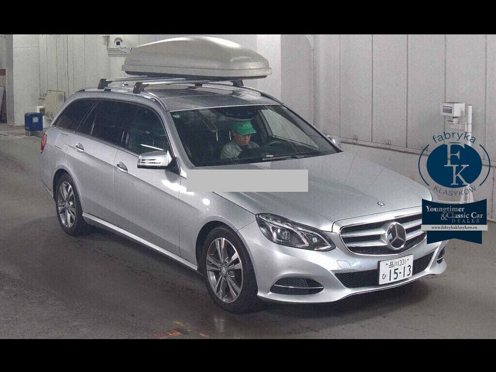 MERCEDES BENZ E-CLASS STATIONWAGON 4WD E300 4MATIC STATIONWAGON AVANTGARDE