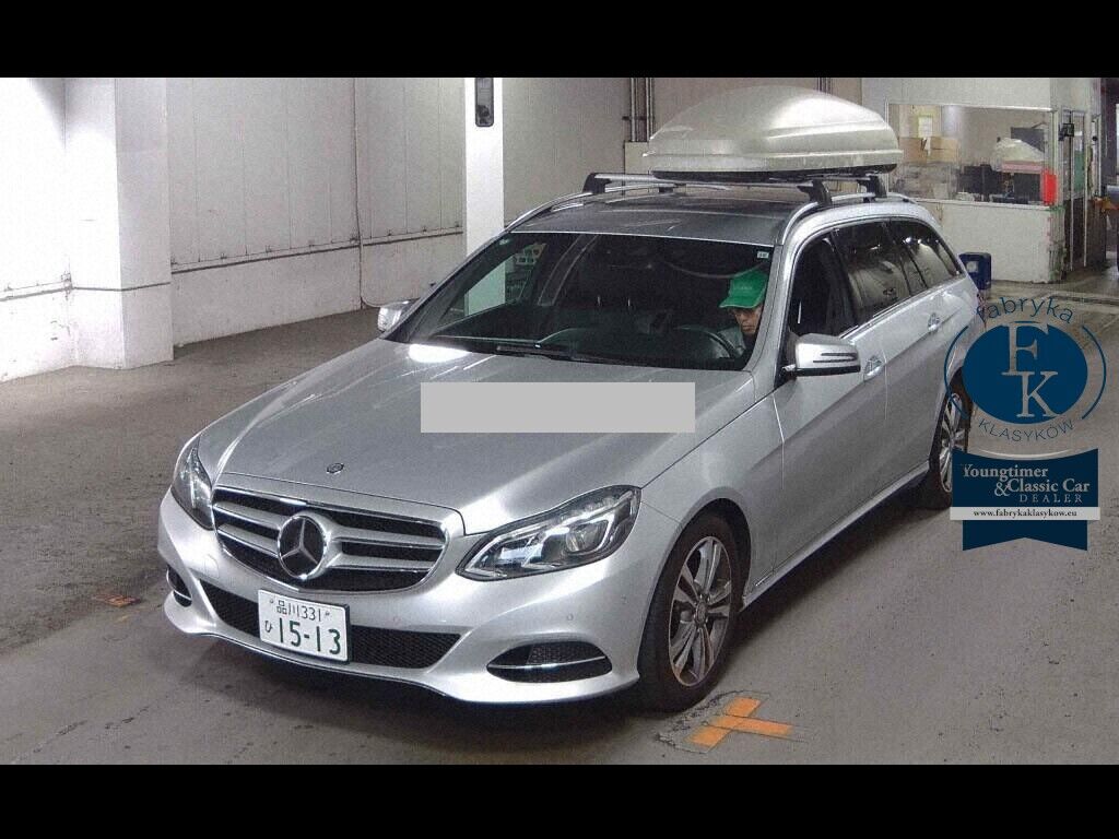 MERCEDES BENZ E-CLASS STATIONWAGON 4WD E300 4MATIC STATIONWAGON AVANTGARDE