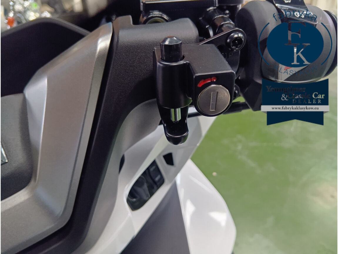 HONDA PCX