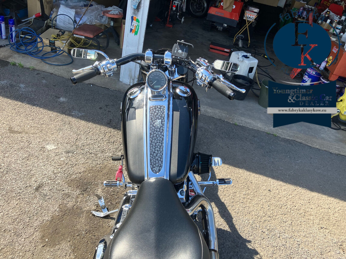 HARLEY-DAVIDSON FXCWC