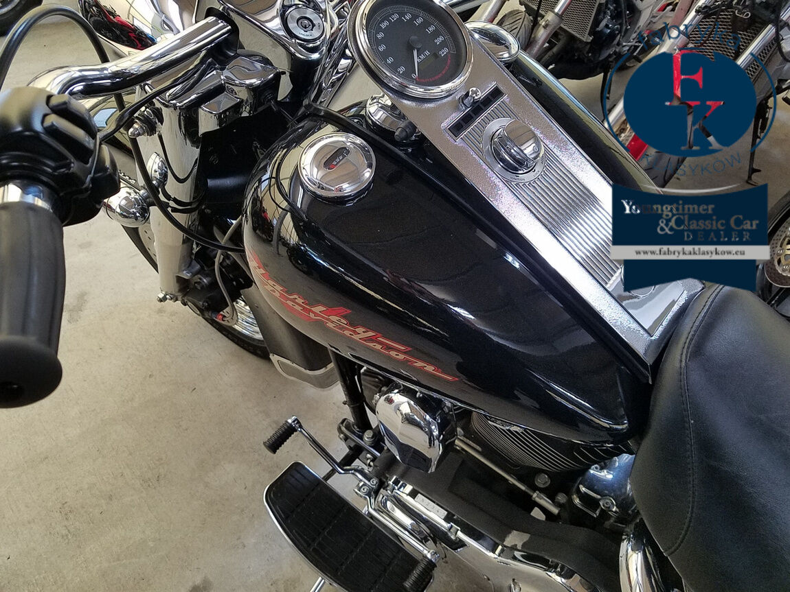 HARLEY-DAVIDSON FLHR1340