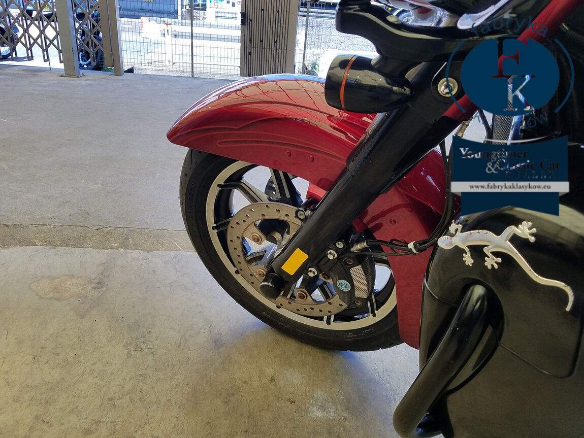 HARLEY-DAVIDSON FLHTK TC