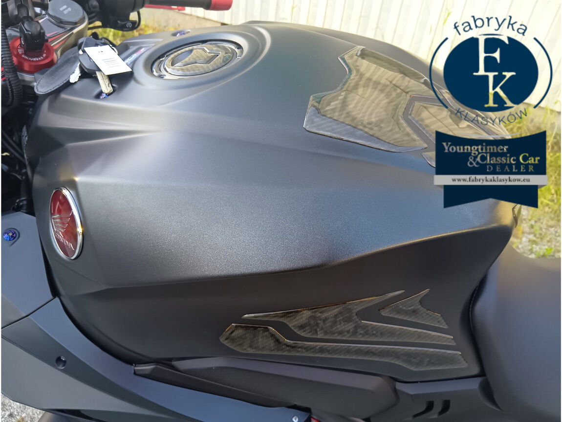 HONDA CBR650R