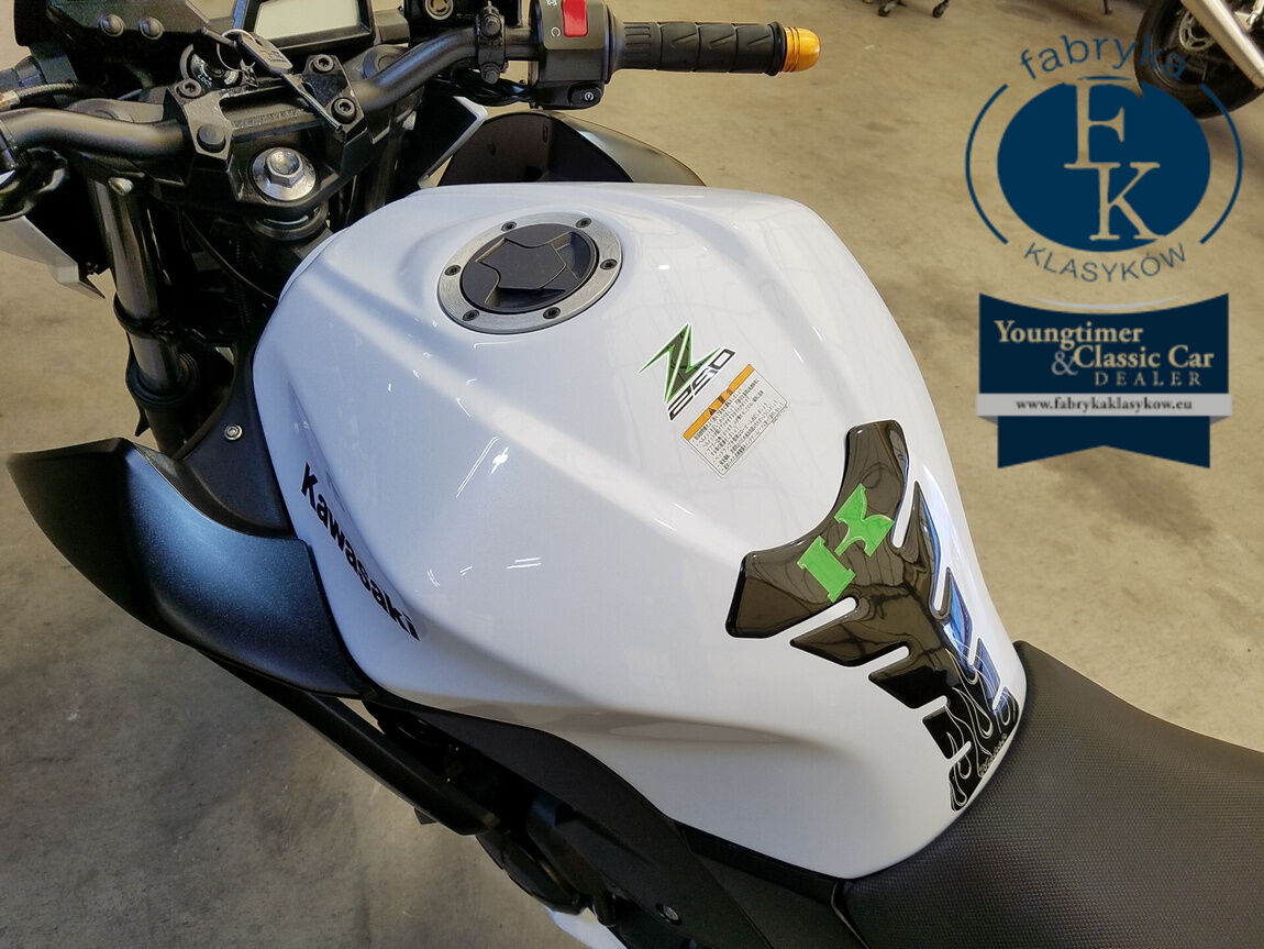 KAWASAKI Z250