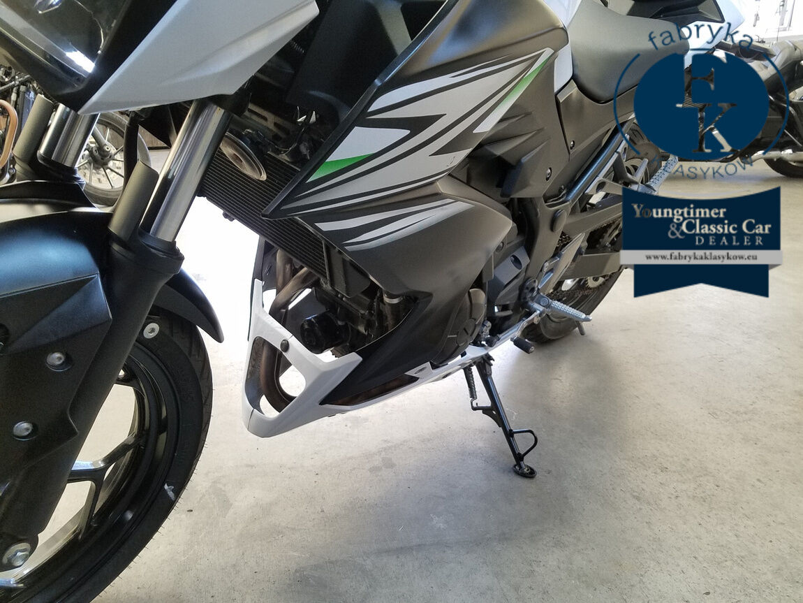 KAWASAKI Z250