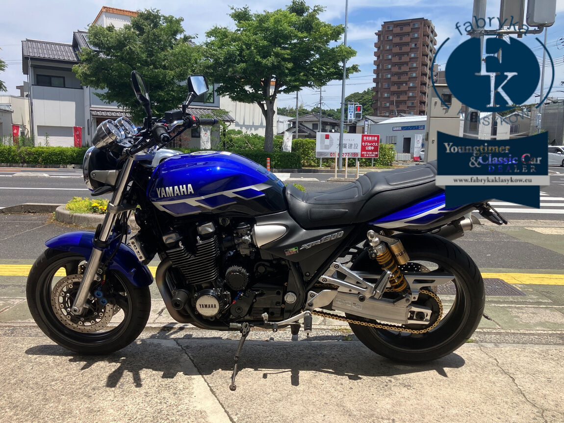 YAMAHA XJR1300