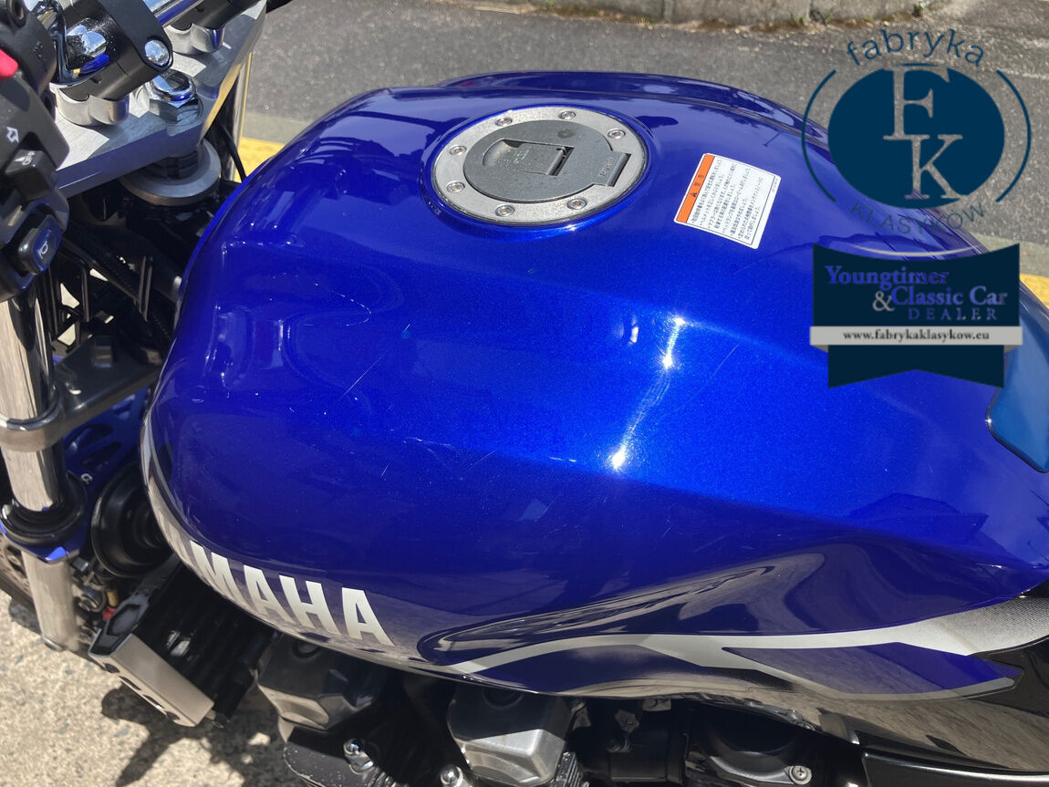 YAMAHA XJR1300