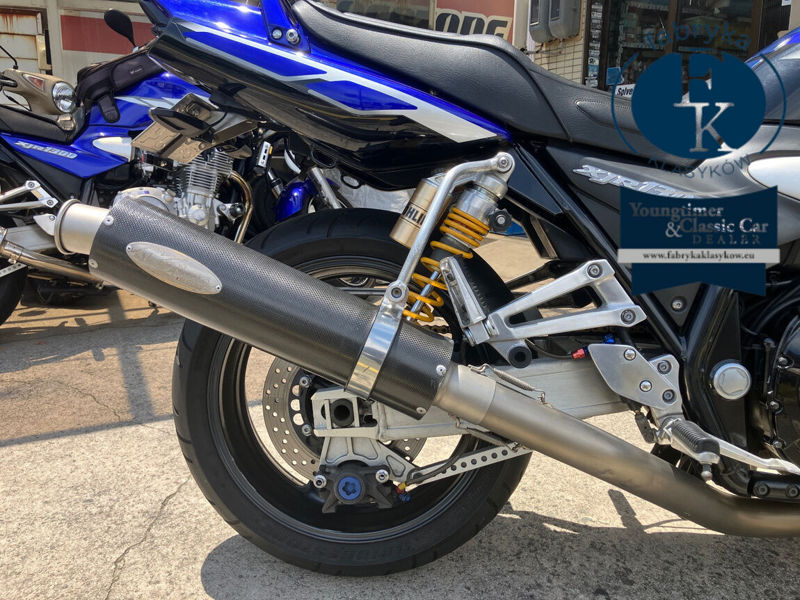 YAMAHA XJR1300