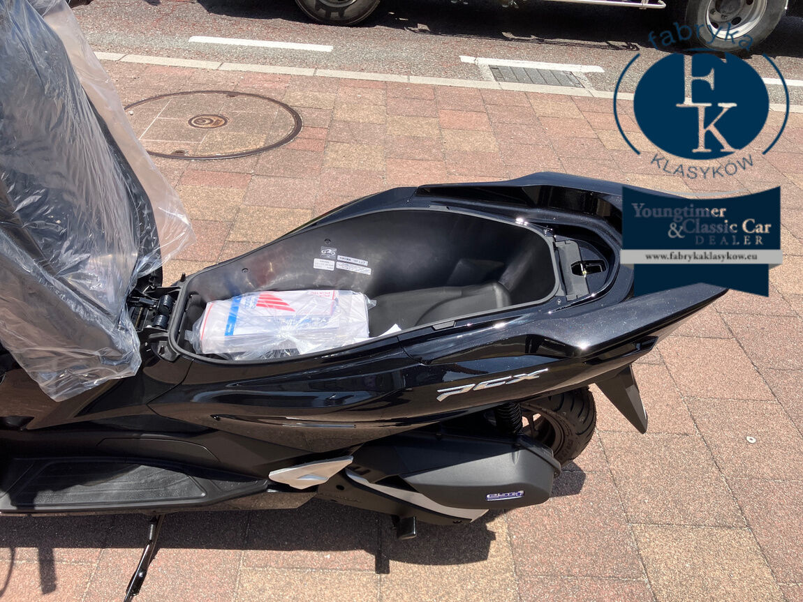 HONDA PCX