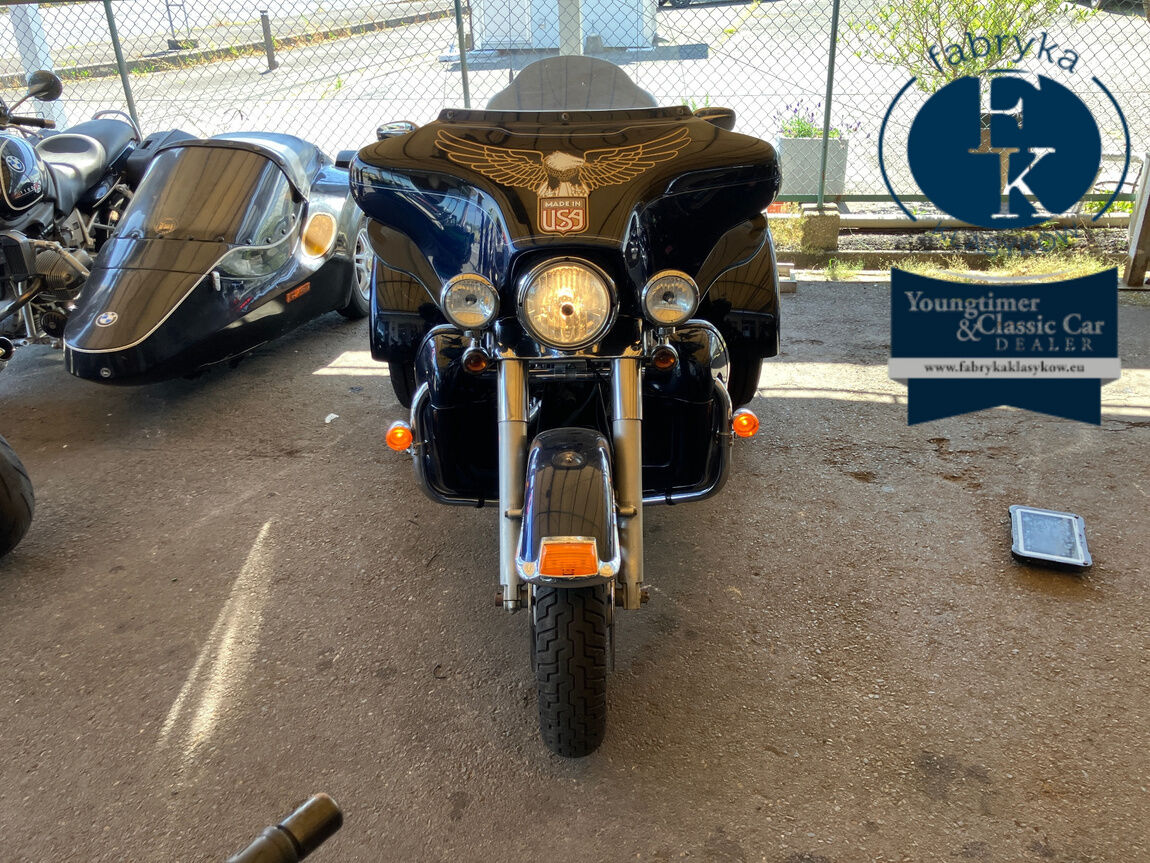 HARLEY-DAVIDSON FLHTCU