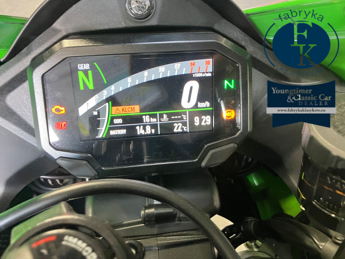 KAWASAKI NINJA ZX-10R