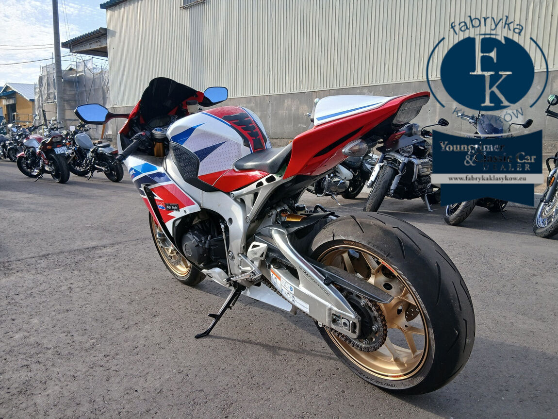 HONDA CBR1000RR